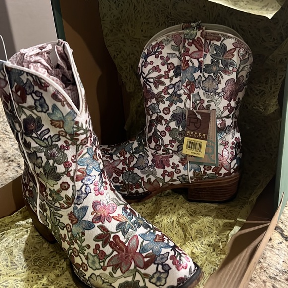 Roper boot - Picture 3 of 6